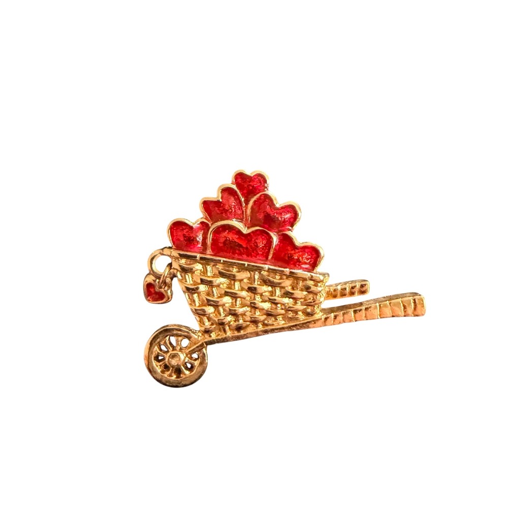 Vintage Avon Gold Tone Wheelbarrow Red Enamel Hearts Dangle Charm Lapel Pin
